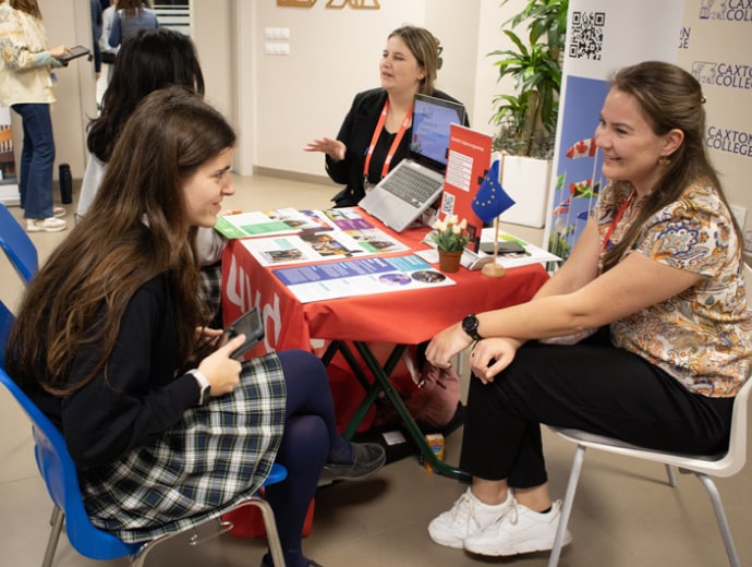 Links with Universities and Fairs